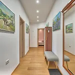 Lux Gold Apartment *