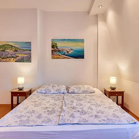 Apartment Lux Gold