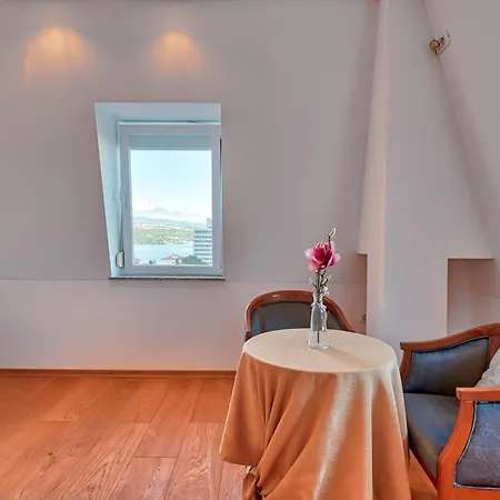 Lux Gold Opatija